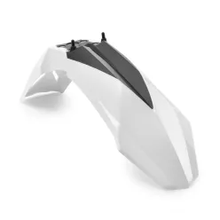 FRONT FENDER