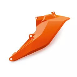 SIDE FAIRING